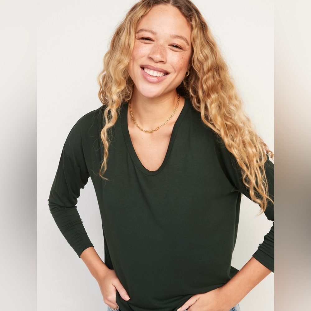 Dark Green Luxe Voop Neck Tunic Top